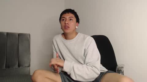 Snapshot of alex__lover chatting on October 4, 2:31 am Owen online show from October 4, 2:31 am