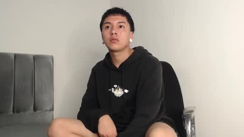 Snapshot of alex__lover chatting on November 26, 2:12 am Owen online show from November 26, 2:12 am