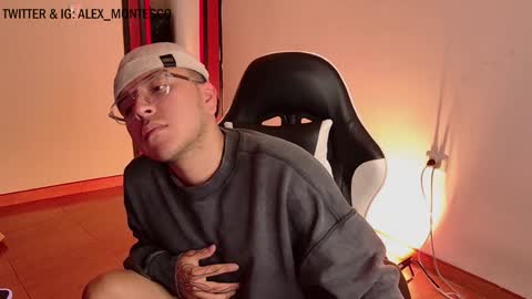 Snapshot of alex__montesco chatting on February 4, 8:35 am Alex online show from February 4, 8:35 am