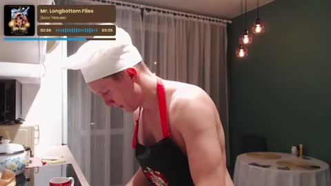 Alex Amazing online show from March 4, 9:11 pm