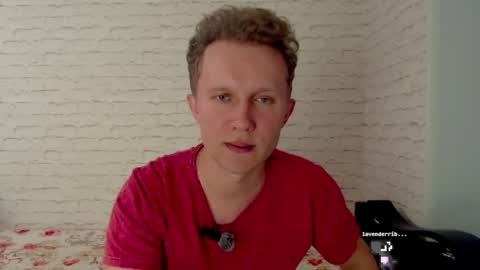 Alex Amazing online show from April 22, 9:05 pm