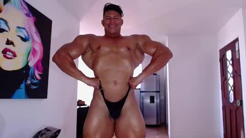 Snapshot of alex_bigcumvez chatting on December 6, 7:01 pm perseuz online show from December 6, 7:01 pm