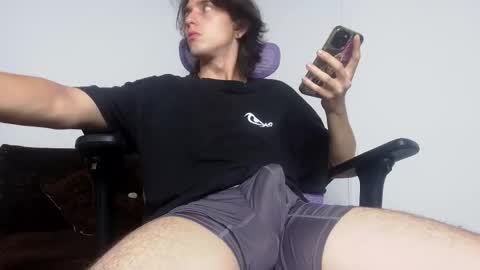 alex_connorr online show from May 7, 2:28 am