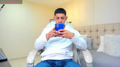 alex online show from March 7, 12:23 pm