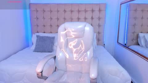 alex online show from November 29, 12:08 pm