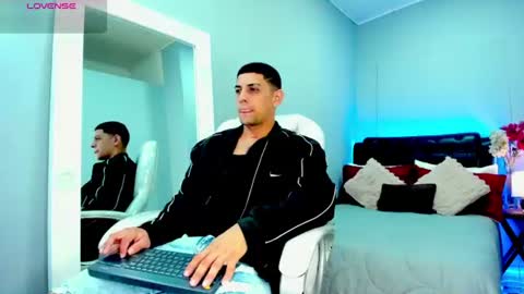 alex online show from June 15, 12:07 pm
