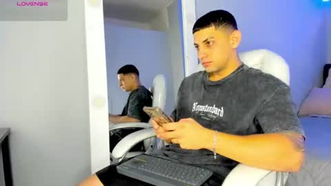 alex online show from June 25, 12:31 pm
