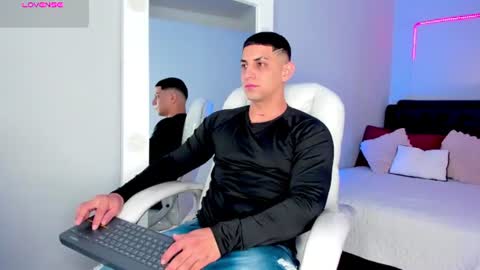 alex online show from July 24, 12:25 pm
