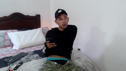 Alex online show from February 17, 6:04 pm