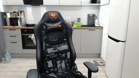 Alex online show from January 20, 7:04 pm