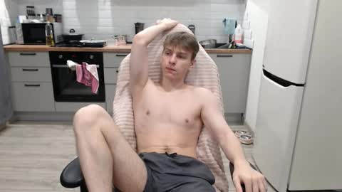 Alex online show from November 9, 10:08 pm