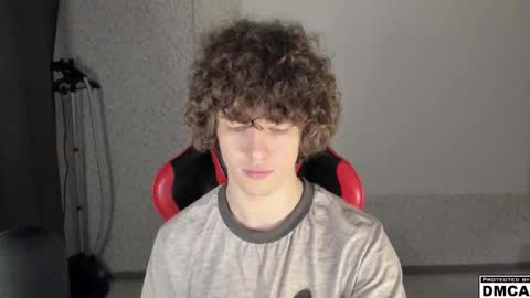 Snapshot of alex_mactavish chatting on September 21, 9:38 pm Alexander online show from September 21, 9:38 pm