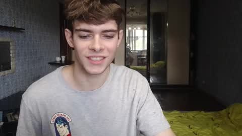 Snapshot of alex_man_01 chatting on October 13, 1:22 pm Alex online show from October 13, 1:22 pm