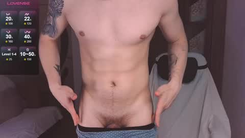 Snapshot of alex_milson chatting on February 12, 10:04 pm alex_milson online show from February 12, 10:04 pm