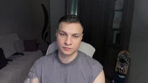 Snapshot of alex_milson chatting on September 8, 7:46 pm alex_milson online show from September 8, 7:46 pm