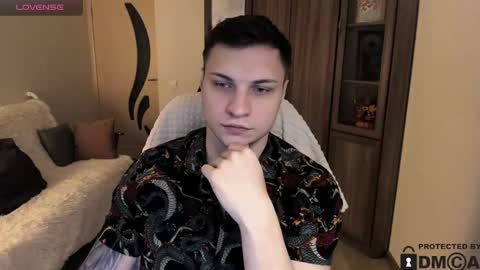 Snapshot of alex_milson chatting on November 11, 5:40 am alex_milson online show from November 11, 5:40 am