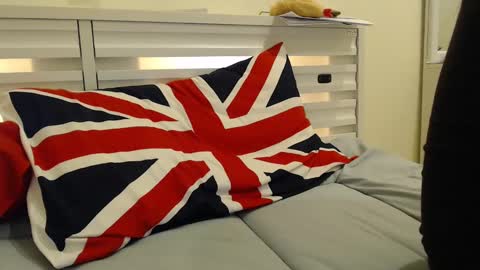 Snapshot of alex_nicha chatting on December 9, 12:40 pm Nicha online show from December 9, 12:40 pm