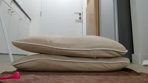 Snapshot of alex_nicha chatting on September 27, 5:23 am Nicha online show from September 27, 5:23 am