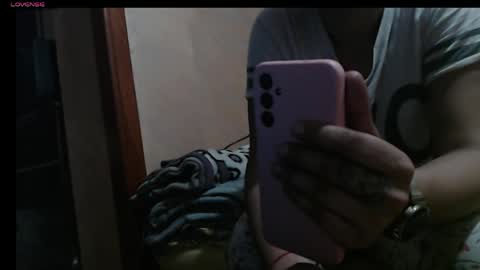 Snapshot of alex_niki chatting on March 28, 6:18 pm alex_niki online show from March 28, 6:18 pm