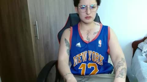 Snapshot of alex_parker07 chatting on January 6, 8:07 pm Alex Parker online show from January 6, 8:07 pm