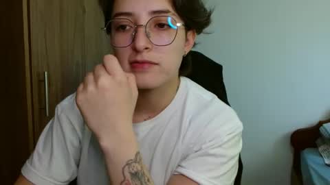 Snapshot of alex_parker07 chatting on January 30, 5:06 pm Alex Parker online show from January 30, 5:06 pm