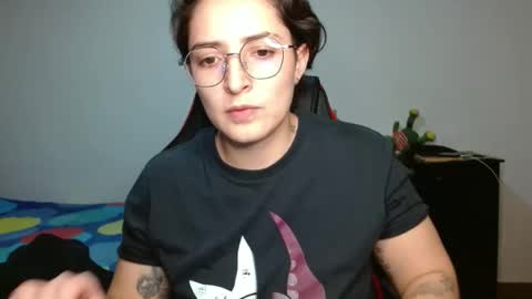 Snapshot of alex_parker07 chatting on February 6, 3:06 am Alex Parker online show from February 6, 3:06 am