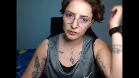 Snapshot of alex_parker07 chatting on February 12, 12:58 am Alex Parker online show from February 12, 12:58 am