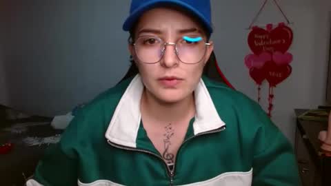 Snapshot of alex_parker07 chatting on February 20, 2:18 am Alex Parker online show from February 20, 2:18 am