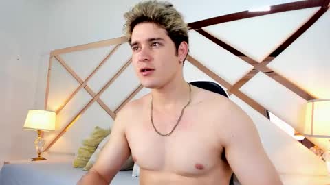 Alex  online show from April 28, 8:25 pm
