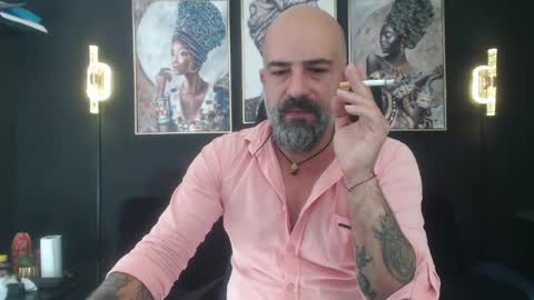 Alex Saints online show from May 9, 1:38 pm