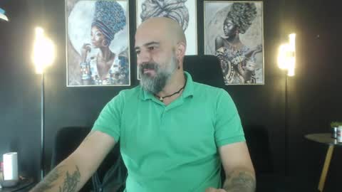 Alex Saints online show from May 11, 4:04 pm