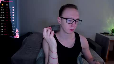 alex_silent online show from November 7, 11:10 am