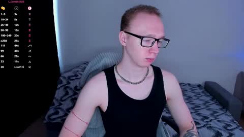 alex_silent online show from March 14, 4:40 am