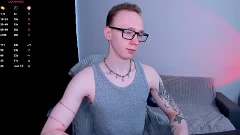 Snapshot of alex_silent chatting on July 1, 1:02 pm alex_silent online show from July 1, 1:02 pm