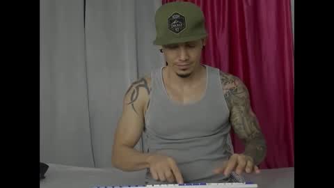 Snapshot of alex_sthorm chatting on January 2, 12:55 am alex_sthorm online show from January 2, 12:55 am