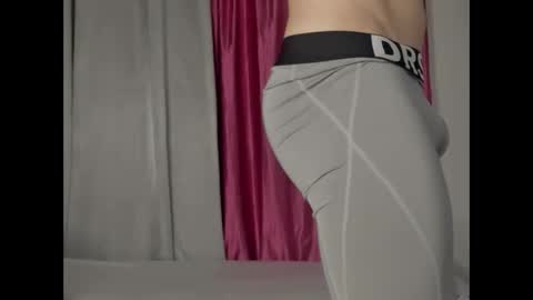 Snapshot of alex_sthorm chatting on January 4, 11:00 am alex_sthorm online show from January 4, 11:00 am