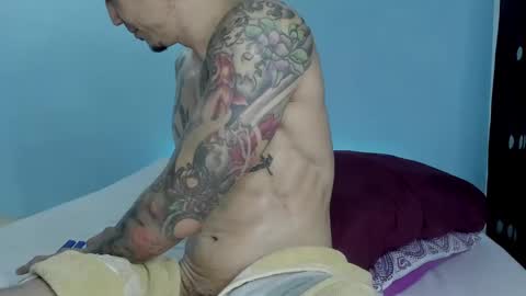 Snapshot of alex_sthorm chatting on January 21, 1:08 am alex_sthorm online show from January 21, 1:08 am