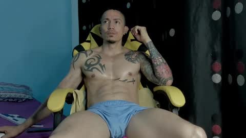 Snapshot of alex_sthorm chatting on February 14, 3:22 am alex_sthorm online show from February 14, 3:22 am