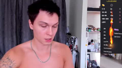 Alex WandHot online show from September 12, 8:14 am