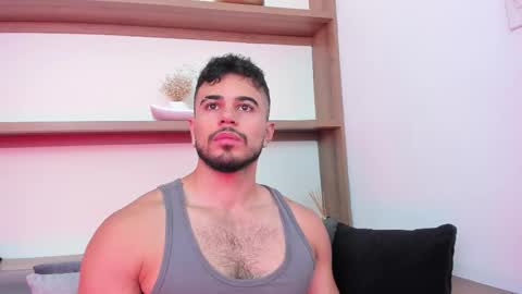 alex_wolf05 online show from March 10, 6:35 pm