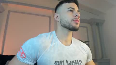 alex_wolf05 online show from June 12, 3:11 pm