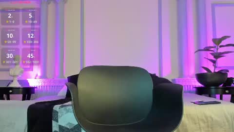 alex_wolf05 online show from July 10, 5:15 pm