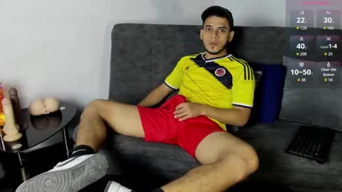 Alex Woll online show from September 12, 4:34 am