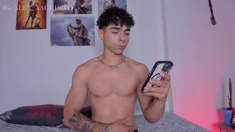 x   online show from October 20, 12:33 am