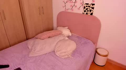 alexa online show from February 1, 9:30 am