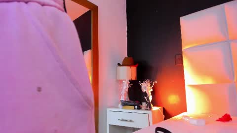 Snapshot of alexa_fox669 chatting on July 7, 2:54 pm Alexa online show from July 7, 2:54 pm