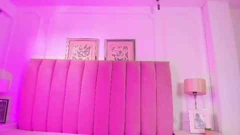 Snapshot of alexa_fox669 chatting on July 9, 1:59 pm Alexa online show from July 9, 1:59 pm