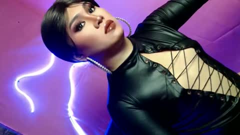 alexa_hansung online show from December 18, 2:34 pm