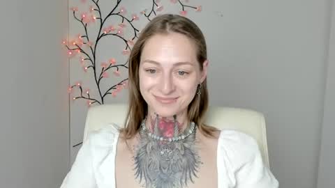 Snapshot of alexa_kittie chatting on June 28, 11:38 am Alexa online show from June 28, 11:38 am