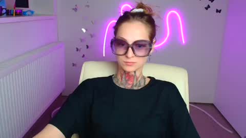 Snapshot of alexa_kittie chatting on July 6, 11:29 am Alexa online show from July 6, 11:29 am